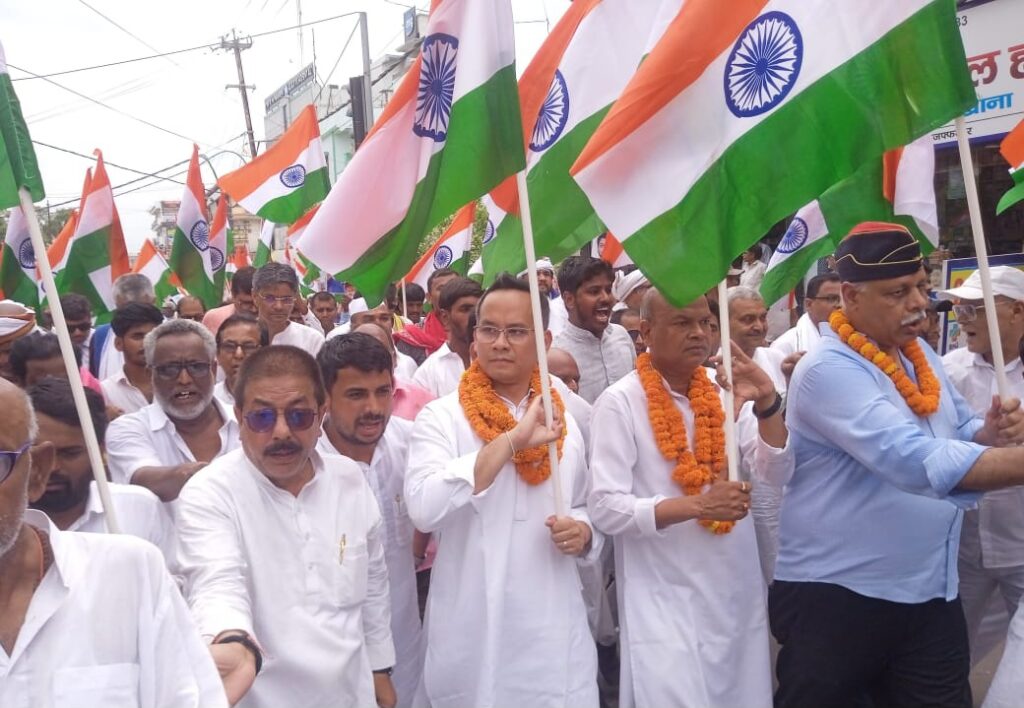 ‘जय हिंद सभा’ में कांग्रेस का केंद्र पर हमला: सेना का सम्मान, सरकार की नाकामी उजागर