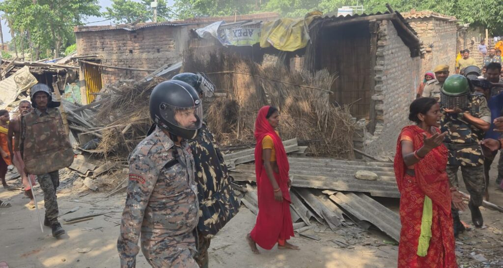मुजफ्फरपुर: अतिक्रमण हटाने गई प्रशासनिक टीम पर हमला, उपद्रवियों के खिलाफ सख्त कार्रवाई