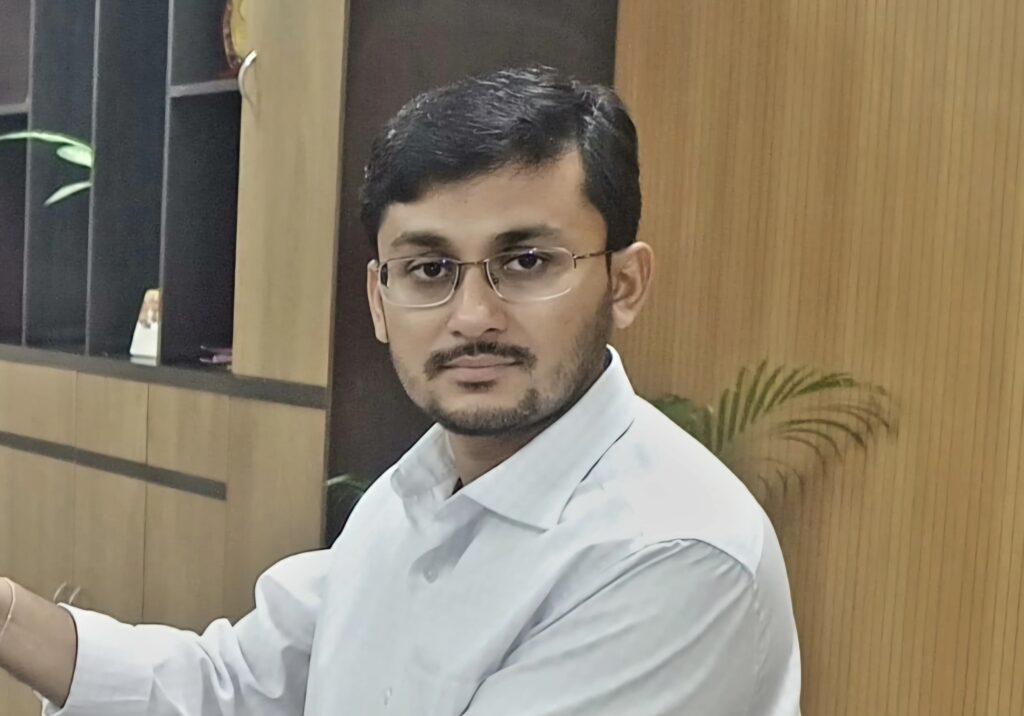 मुजफ्फरपुर: मृत बच्ची के परिवार को डीएम का सहयोग, आवास, मुआवजा और पेंशन की स्वीकृति