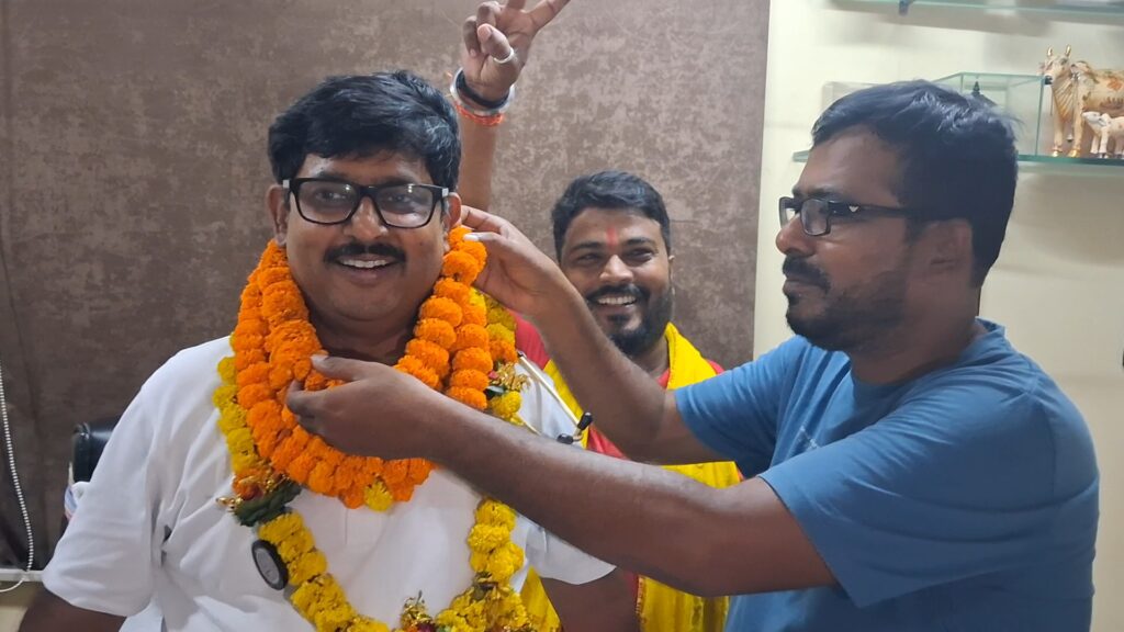 मुजफ्फरपुर: बिहार विधानसभा चुनाव 2025 में जन सुराज की रणनीति, डॉ. ए.के. दास पर दांव।