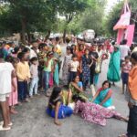 मुजफ्फरपुर के निजी स्कूल में चौथी कक्षा के छात्र की मौत, शिक्षक की पिटाई का आरोप, परिजनों का उग्र प्रदर्शन।