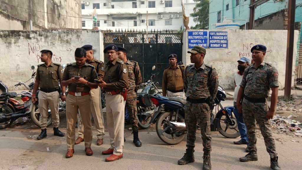 मुजफ्फरपुर में दिनदहाड़े लूट: पीएनबी शाखा के सामने पेट्रोल पंप कर्मी से 3.11 लाख उड़ाए, 10 सेकेंड में फरार हुए बाइकर्स