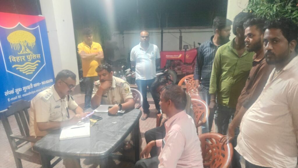 मुशहरी में सनसनीखेज लूट: सराफ व दो बेटों पर फायरिंग, गन पॉइंट पर 5 लाख के गहने और 70 हजार कैश लूटे